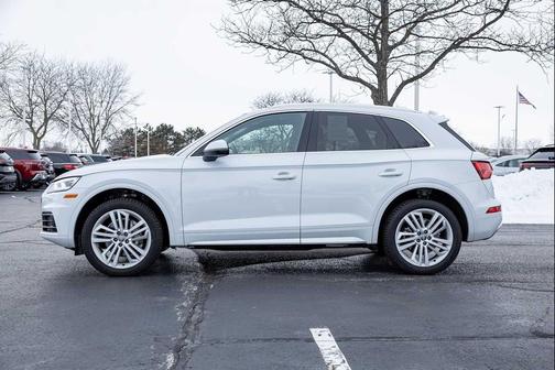 2020 Audi Q5 45 Premium Plus