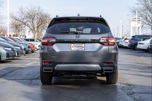 2026 Honda Pilot Touring 8-Passenger