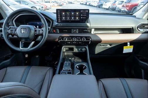 2026 Honda Pilot Touring 8-Passenger