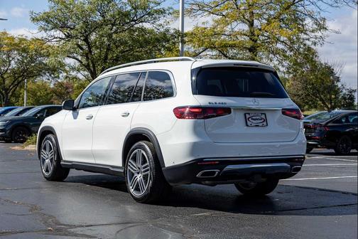 2024 Mercedes-Benz GLS 450 4MATIC