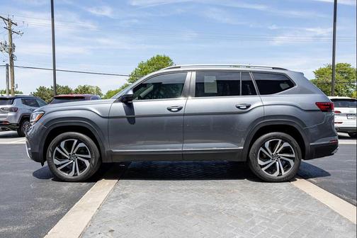 Platinum Gray Metallic 2023 Volkswagen Atlas 3.6L SEL