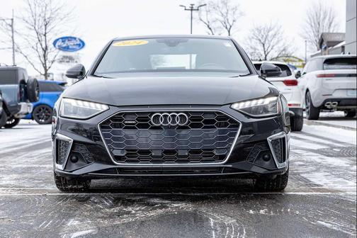 2024 Audi A4 45 S line Premium Plus