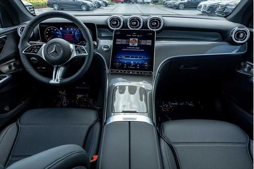 2025 Mercedes-Benz GLC 350e Base