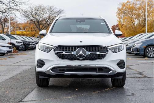 2026 Mercedes-Benz GLC 300 4MATIC