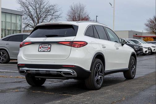 2026 Mercedes-Benz GLC 300 4MATIC