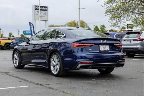 Navarra Blue Metallic 2020 Audi A5 Sportback 45 Premium Plus