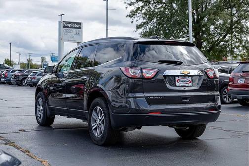 2017 Chevrolet Traverse 2LT