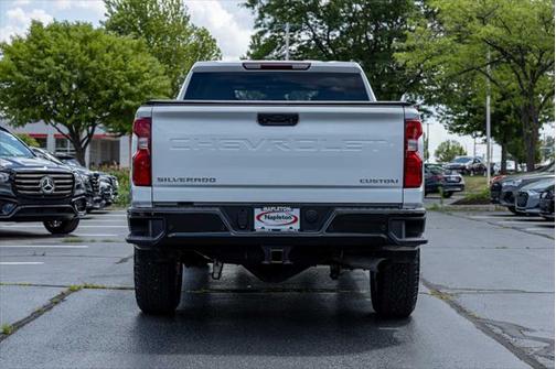 2024 Chevrolet Silverado 2500 Custom