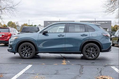 2023 Honda HR-V AWD Sport