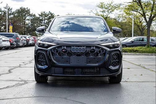Mythos Black Metallic 2026 Audi SQ5 3.0T Premium Plus