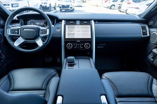 2026 Land Rover Discovery S