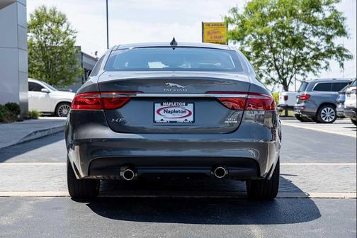 GREY 2016 Jaguar XF 35t Prestige