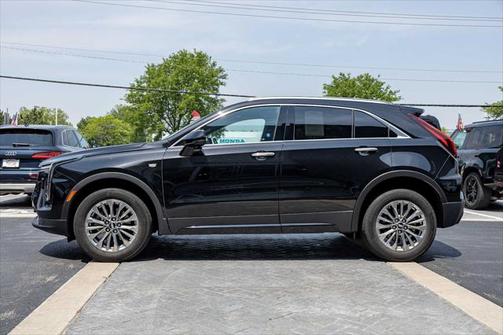 2024 Cadillac XT4 Premium Luxury