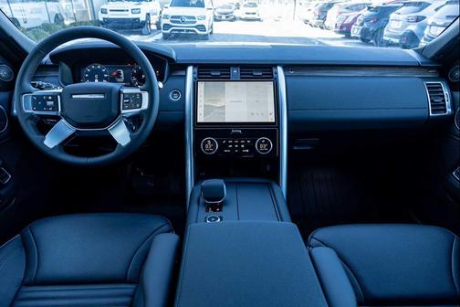 2026 Land Rover Discovery S