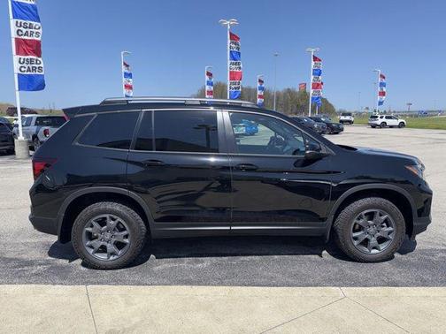 Crystal Black Pearl 2025 Honda Passport AWD TrailSport