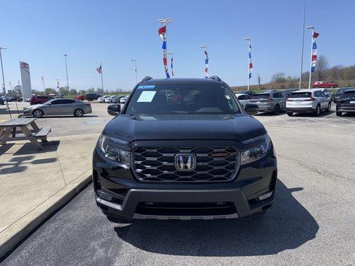 Crystal Black Pearl 2025 Honda Passport AWD TrailSport