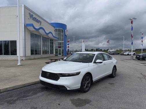 Platinum White Pearl 2024 Honda Accord Hybrid EX-L