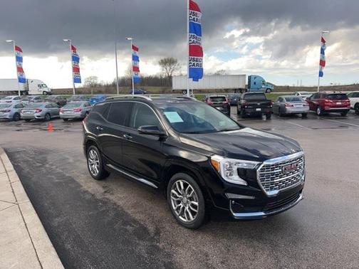2023 GMC Terrain Denali