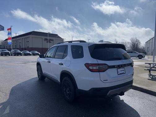 2026 Honda Pilot TrailSport