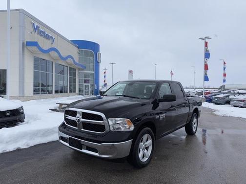 2022 RAM 1500 Classic SLT