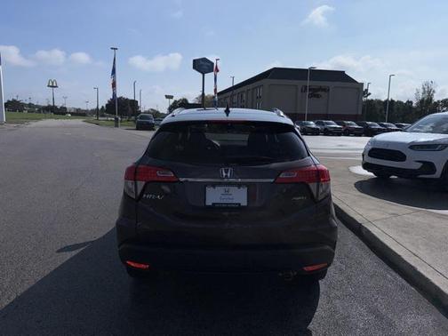 2021 Honda HR-V EX