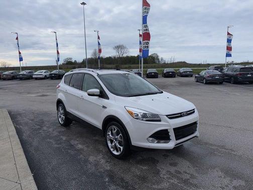 White Platinum Clearcoat Metallic 2016 Ford Escape Titanium