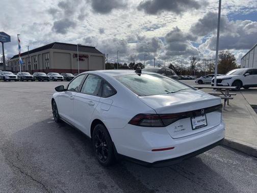 2025 Honda Accord Sport SE 1.5T