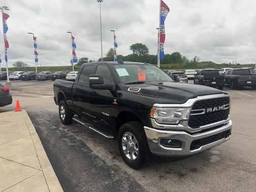 2024 RAM 2500 Big Horn Crew Cab 4x4 6'4' Box