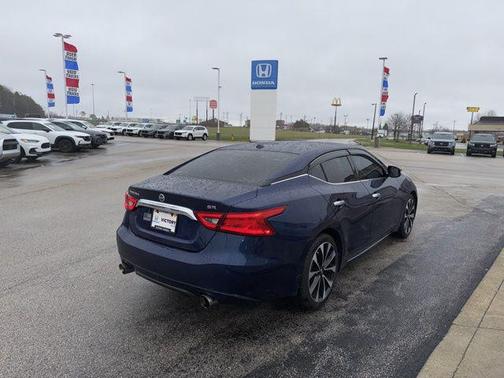2018 Nissan Maxima 3.5 SR