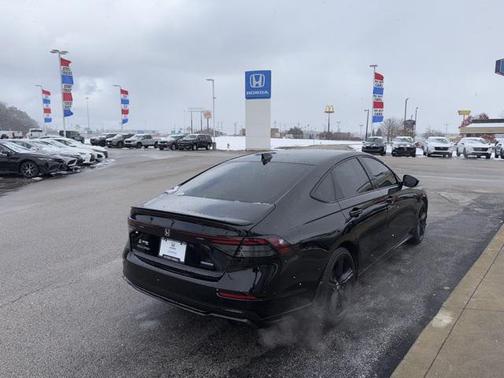 2025 Honda Accord Hybrid Base