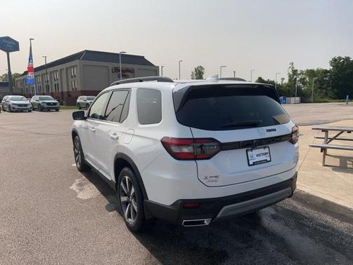 2025 Honda Pilot Elite