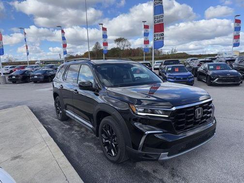 2025 Honda Pilot Touring 8-Passenger