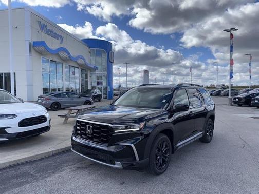 2025 Honda Pilot Touring 8-Passenger