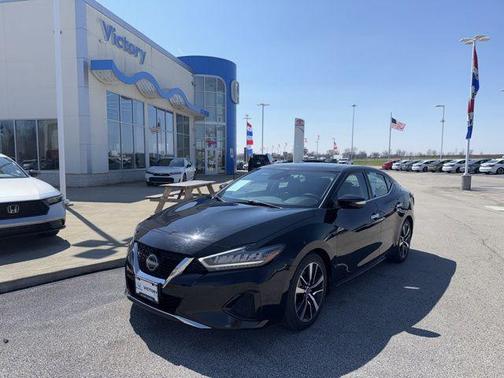 Super Black 2023 Nissan Maxima SL