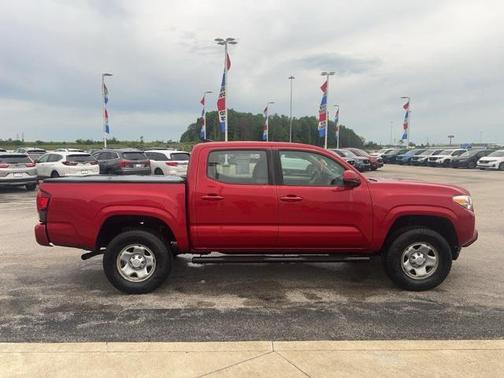 2018 Toyota Tacoma SR
