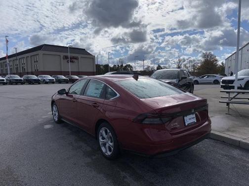 2025 Honda Accord LX 1.5T