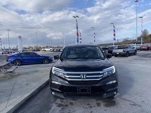 2018 Honda Pilot EX