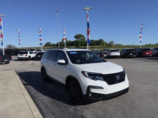 Platinum White Pearl 2022 Honda Pilot AWD Special Edition
