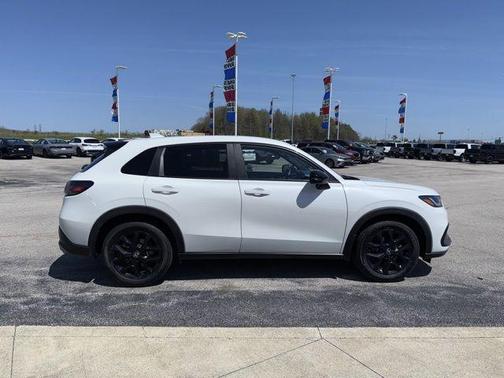 Platinum 2024 Honda HR-V Sport