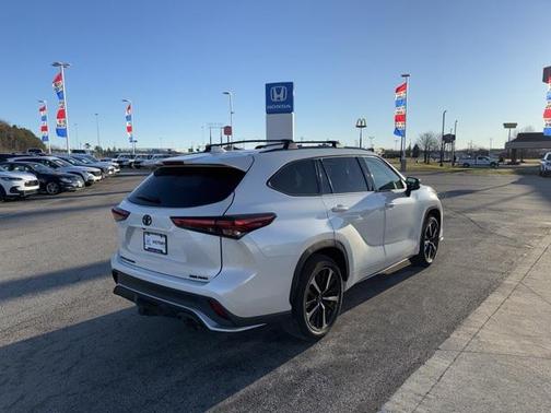 2021 Toyota Highlander XSE