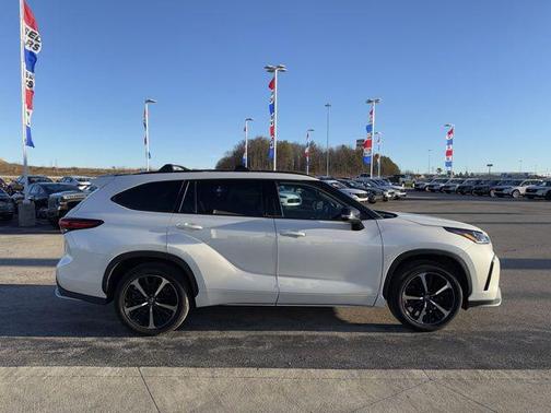 2021 Toyota Highlander XSE