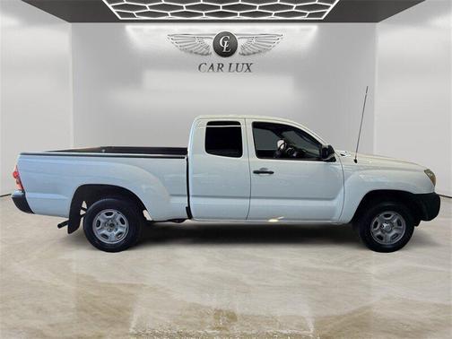 2014 Toyota Tacoma Base