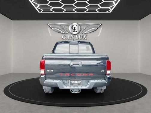 2019 Toyota Tacoma SR