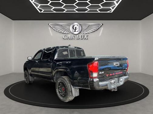 2019 Toyota Tacoma SR