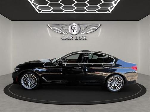 2017 BMW 540 540i