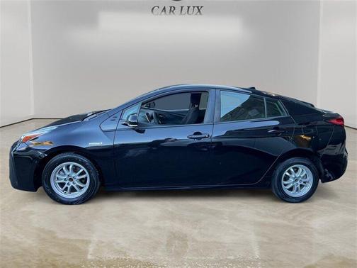 2019 Toyota Prius LE