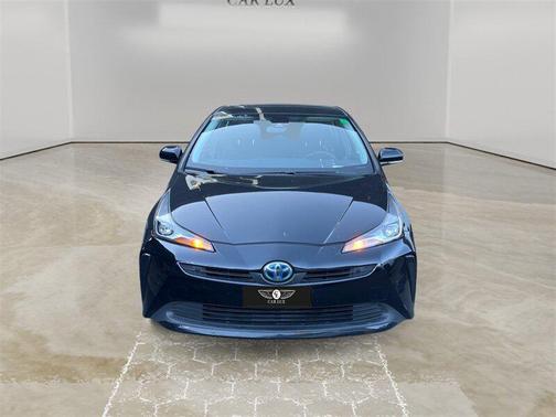 2019 Toyota Prius LE