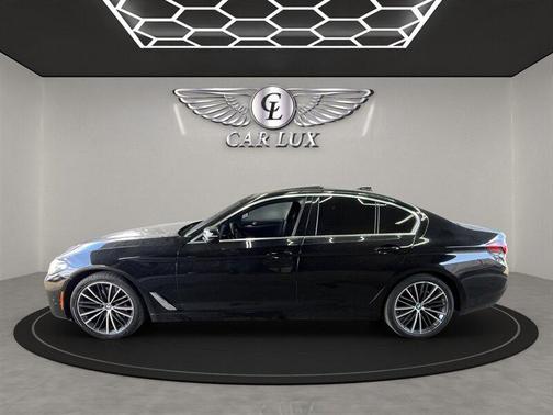 2021 BMW 530 530i