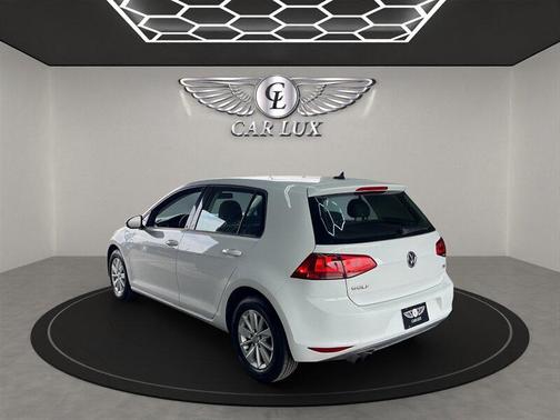 2016 Volkswagen Golf TSI S 4-Door
