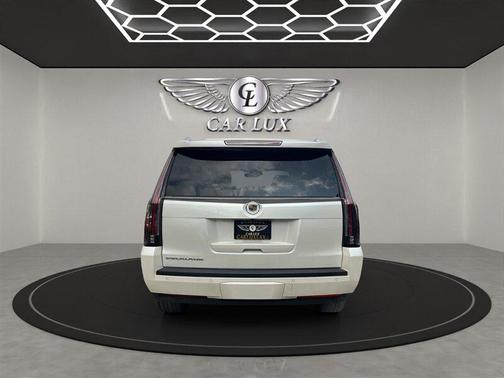 2015 Cadillac Escalade ESV Luxury